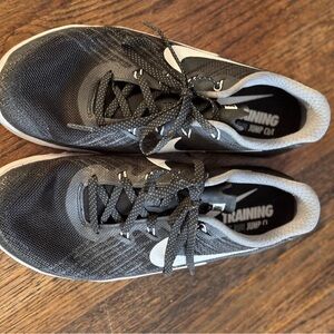 Nike Black and Gray Metcons